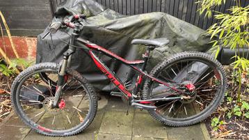 Bulls Sharptail ijzer/metaal