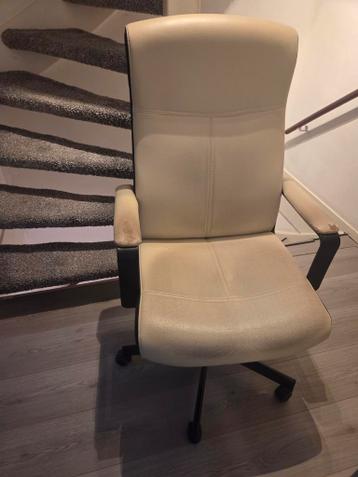KEA MILLBERGET bureaustoel, kleur crème.