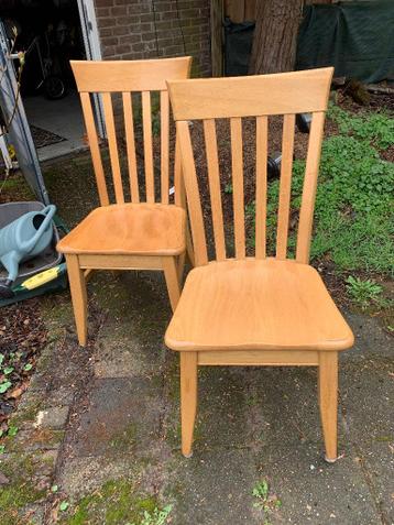 Licht Eiken stoelen, 2 stuks