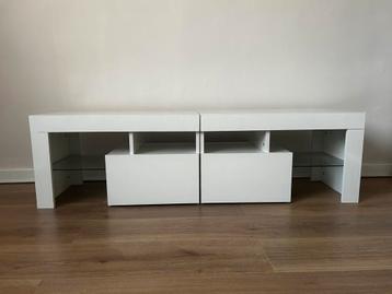 Hoogglans witte tv meubel met verlichting