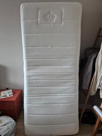 Twee Auping matrassen 90x210