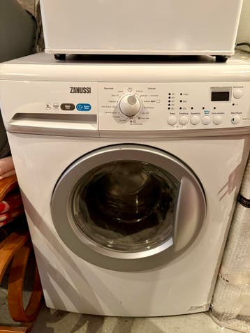 Zanussi wasmachine, stuk - gratis ophalen - oud ijzer