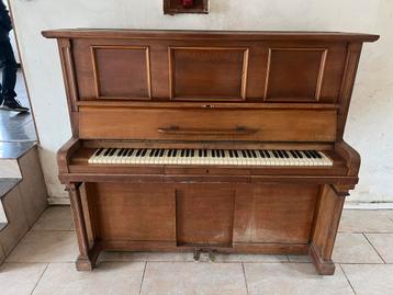 Piano - Gebr Niendorf