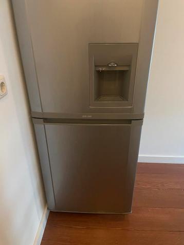 Goed werkende koelkast gratis op te halen in Amsterdam West