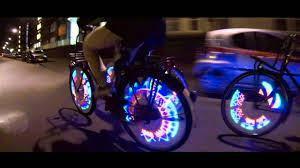 Gratis LED Fiets wielverlichting met 32 kleureffecten