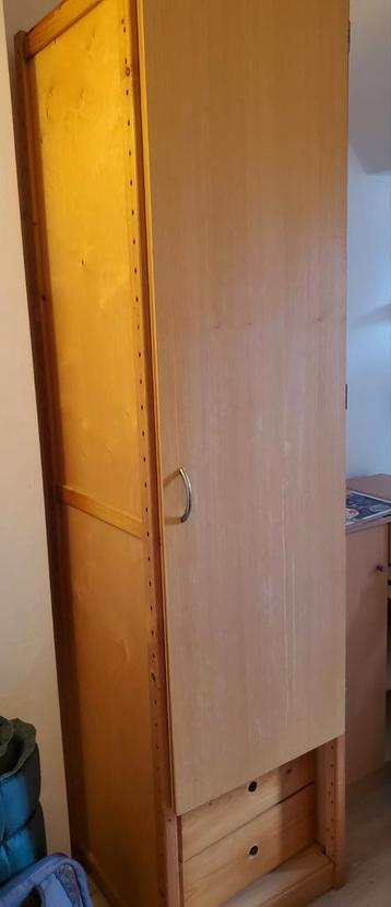 Gratis lundia kleding kast goede staat