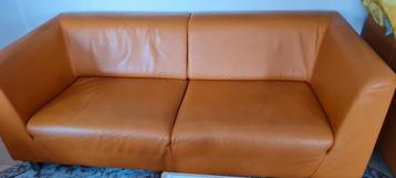 2-zits bank met 2 fauteuils.