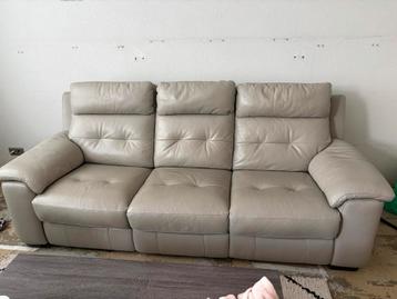 Gratis Leren 3-zitsbank met relaxfunctie