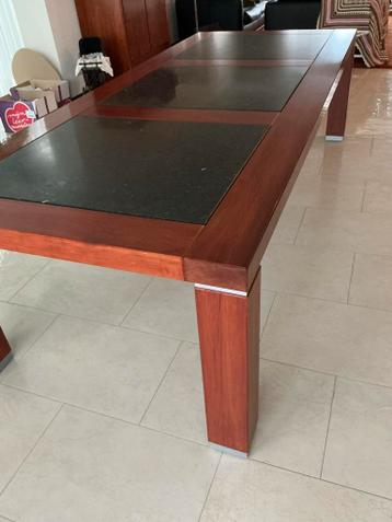 Massief Kersenhouten Eettafel met Granieten Inleg