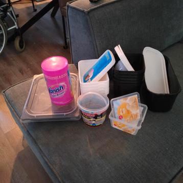 gratis plastic bakjes ophalen in Hillegom