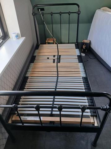 Bed.gratis 200x90 cm