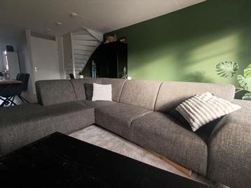 Gratis op te halen, hoekbank ivm nieuwe bank