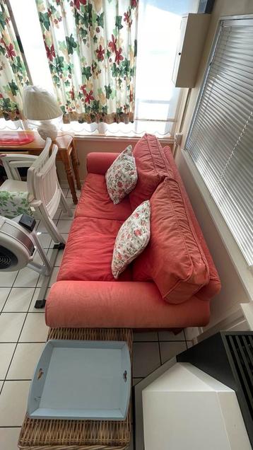 IKEA Ektorp bankje gratis af te halen in Rotterdam