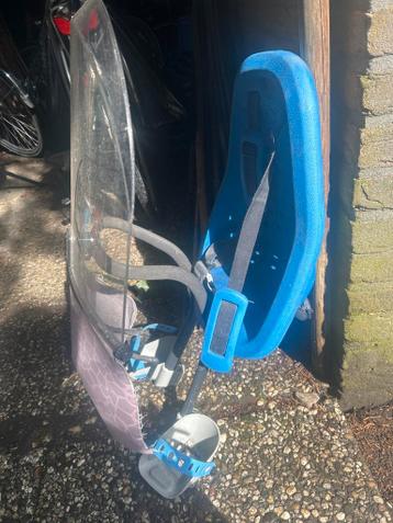 Gebruikt fietsstoeltje met windscherm