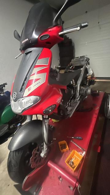 Scooter monteur met ophaal service