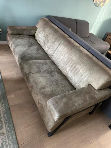 Olijfgroene 2,5-zits bank - 230 cm lang