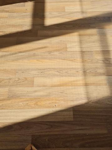 Gratis: Mooie laminaatvloer (30+ m2), z.g.a.n. - Amsterdam