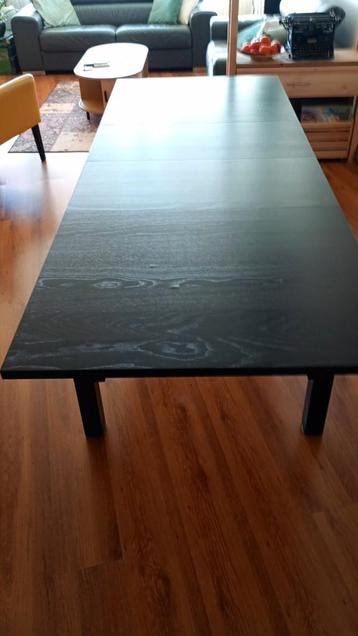 Eettafel uitschuifbaar Ikea Bjursta 8/10 pers max
