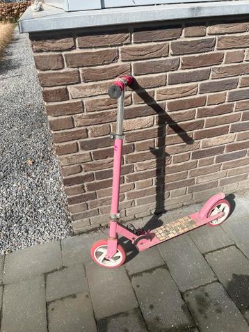 Gratis roze step voor kinderen