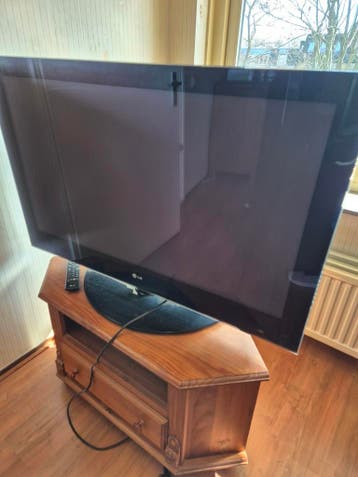 LG TV 1 meter diagonaal - Ideaal voor slaapkamer/mancave