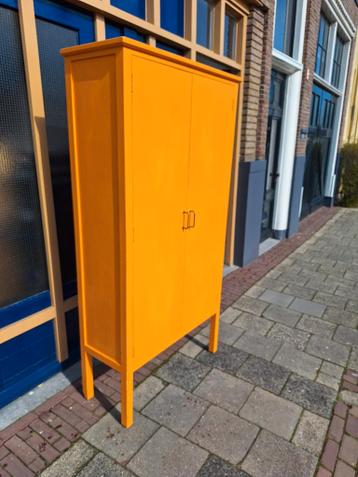 Gratis kast - ideaal voor schuur of opknapproject