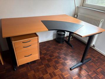 Bureau met ladeblok 160x120 - Gebruikt