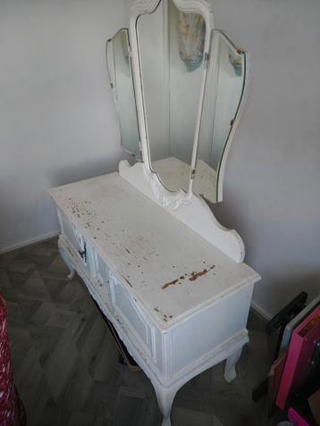 Queen Ann make-up tafel - opknapper