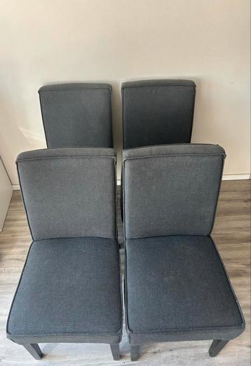 Set van 4 Grijze Eettafelstoelen - Comfortabel & Stijlvol