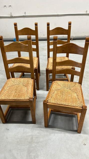 Gratis: 4x eiken eetkamerstoelen massief