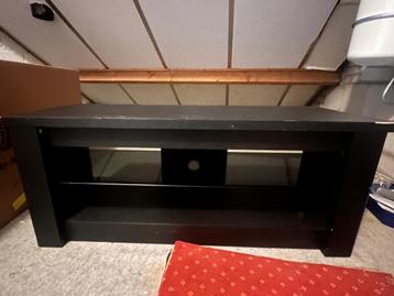 Zwarte TV-kast met opbergruimte