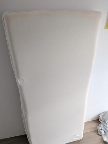 Matras 90x200cm met matrashoes