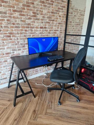 Desk and chair
