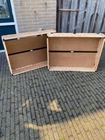 2 Rieten opbergbakken voor onder een bed