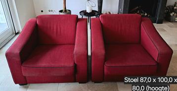 Gratis Twee comfortabele rode fauteuils