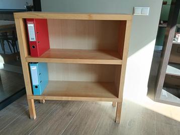 Boekenkastje ikea