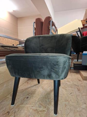 Gratis af te halen! Vandaag!! Donkergroene Lounge Set