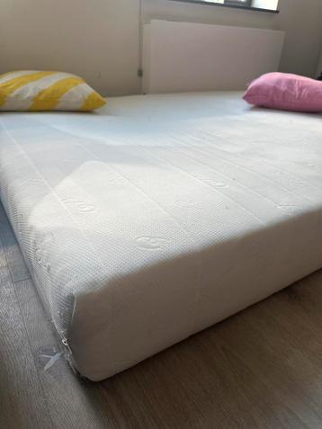 Matras 140x200 twijfelaar