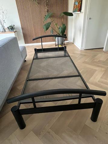 Antraciet metalen bedframe - Eenpersoons