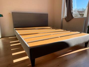 Gratis! Boxspring bed 1.60/2.00 meter