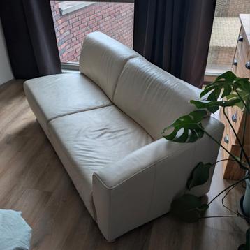 Comfortabele bank (crèmekleurig)