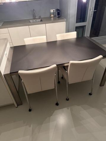 Eettafel met 4 stoelen - 176x92 cm Gratis af te halen!