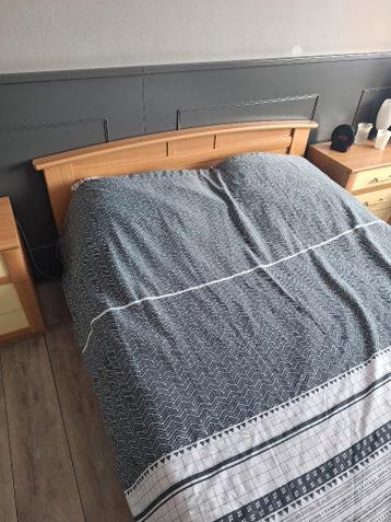 GRATIS bed 140 200 mtr