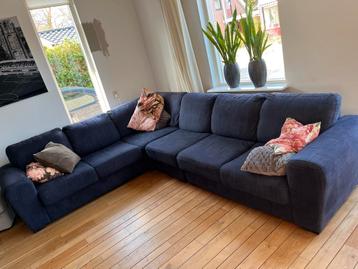 Comfortabele blauw/paarse hoekbank - gebruikt