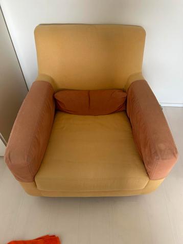 Gratis af te halen comfortabele gele fauteuil(s)