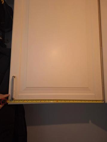 4 stuks hangkastjes - zo goed als nieuw