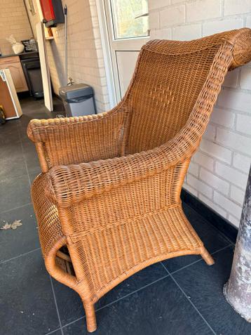 Rotan stoel gratis af te halen