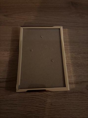 Gouden fotolijstje 10x15 cm