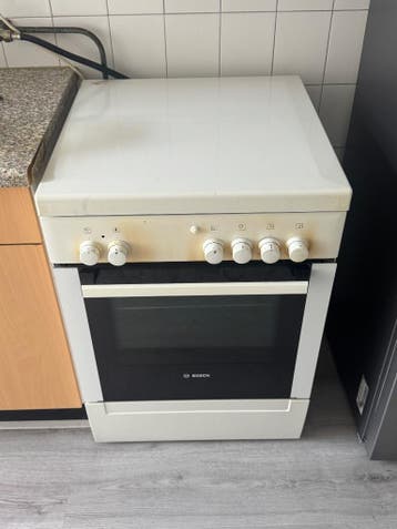 Oven met fornuis