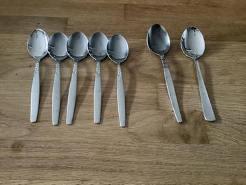 GRATIS. OPHALEN DESSERT LEPELTJES 7 stuks