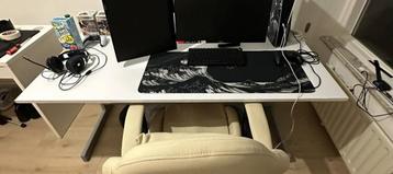 Groot bureau - gratis op te halen